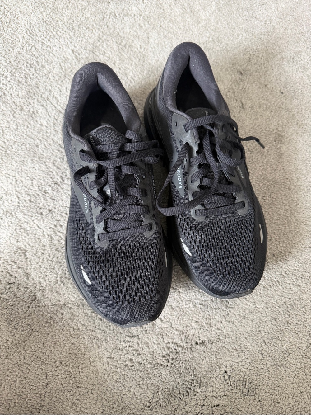 Brooks Black Adrenaline GTS Athletic Running Shoes - Picture 2 of 6